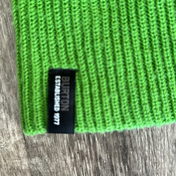 Burton Beanie - Picture 2 of 3